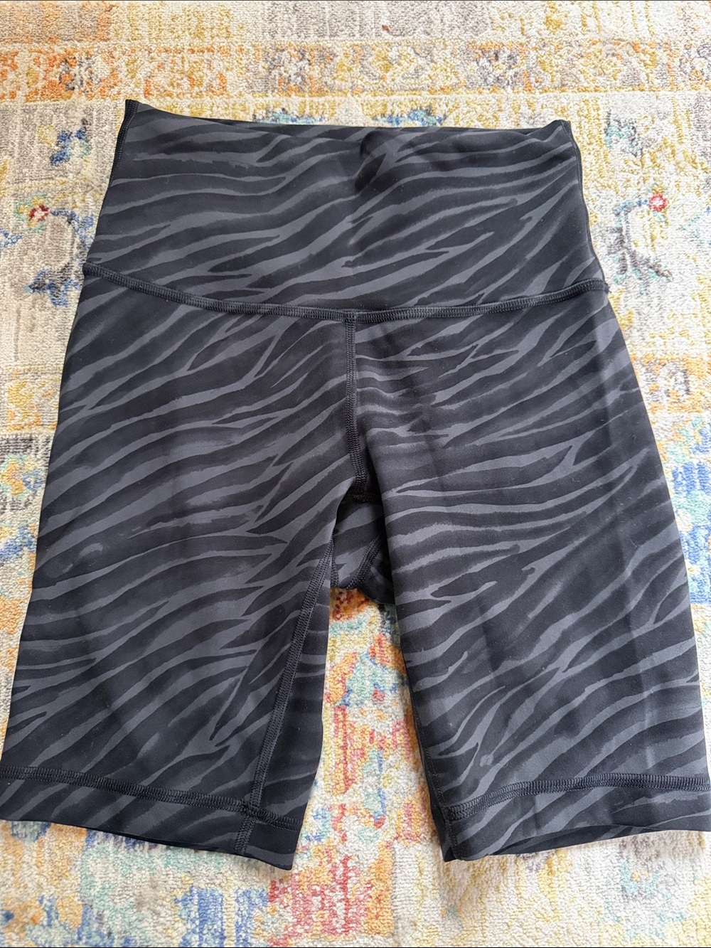 lululemon Winder Train 8inch inch shorts